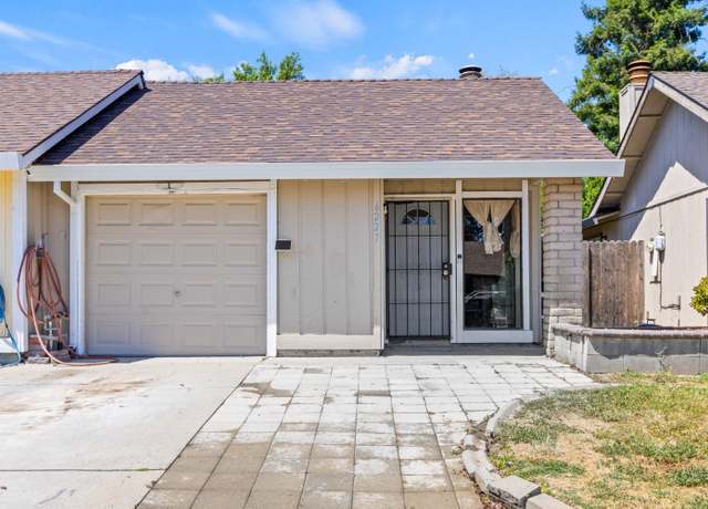 Property at 6227 Center Mall Way, Sacramento, CA 95823, 2 beds, 1 bath