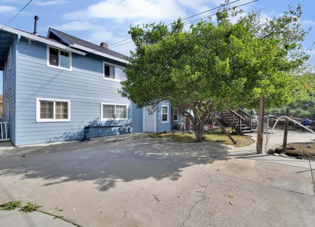 Property at 17 3rd St, Marysville, CA 95901, 4 beds, 2 baths