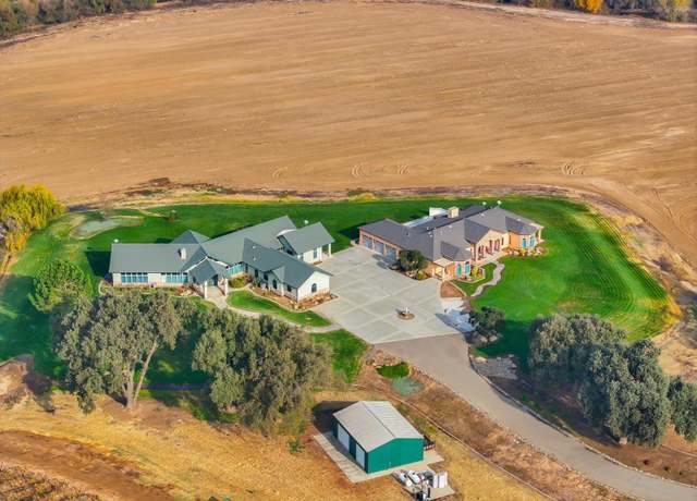 Property at 20170 River Rd, Stevinson, CA 95374, 4 beds, 3.5 baths