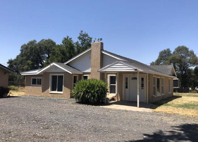 Property at 10213 Gray Rd, Oakdale, CA 95361, 3 beds, 1 bath
