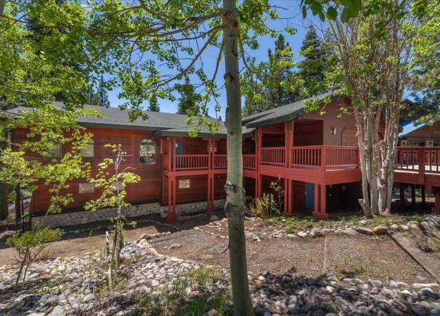 Property at 12705 Falcon Point Pl, Truckee, CA 96161, 4 beds, 3.5 baths