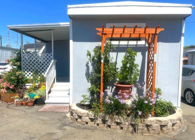 Property at 1130 W Yosemite Ave #24, Manteca, CA 95337, 2 beds, 1 bath