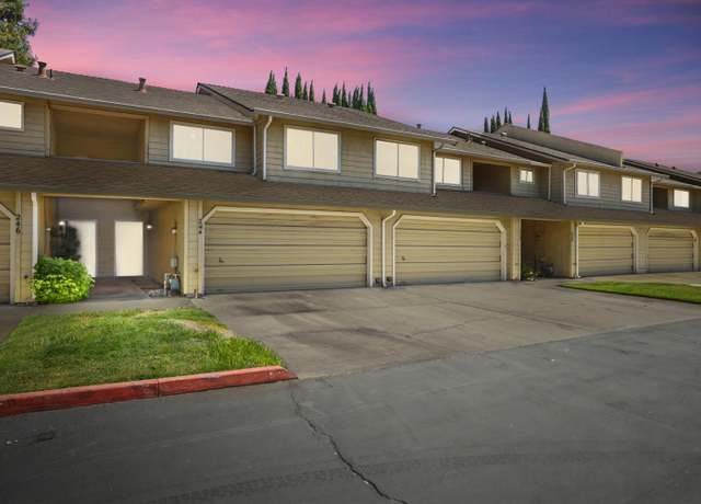 Property at 244 Tiffany Cir, Ripon, CA 95366, 3 beds, 2.5 baths