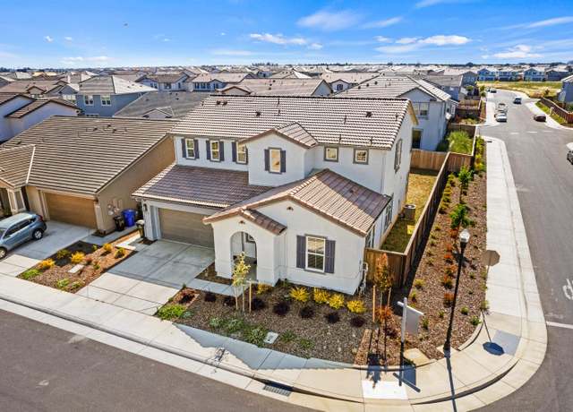Property at 10224 Kilo Way, Elk Grove, CA 95757, 7 beds, 4 baths