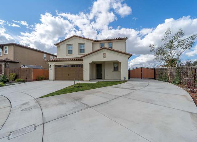 Property at 2917 Riverbrook Ct, Modesto, CA 95355, 3 beds, 2.5 baths