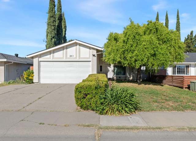 Property at 2911 Baronet Way, Sacramento, CA 95833, 3 beds, 2 baths
