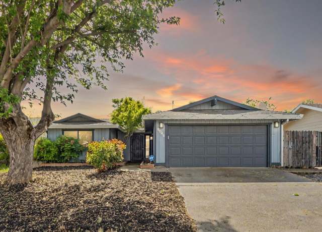 Property at 8045 Ravencrest Way, Citrus Heights, CA 95621, 3 beds, 2 baths