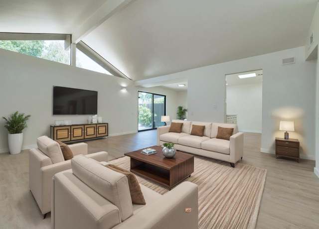 Property at 14 Blue Heron Ct, Sacramento, CA 95833, 2 beds, 2 baths