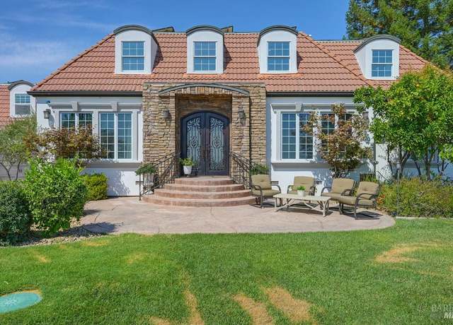Property at 4050 English Oaks Dr, Vacaville, CA 95688, 5 beds, 5 baths
