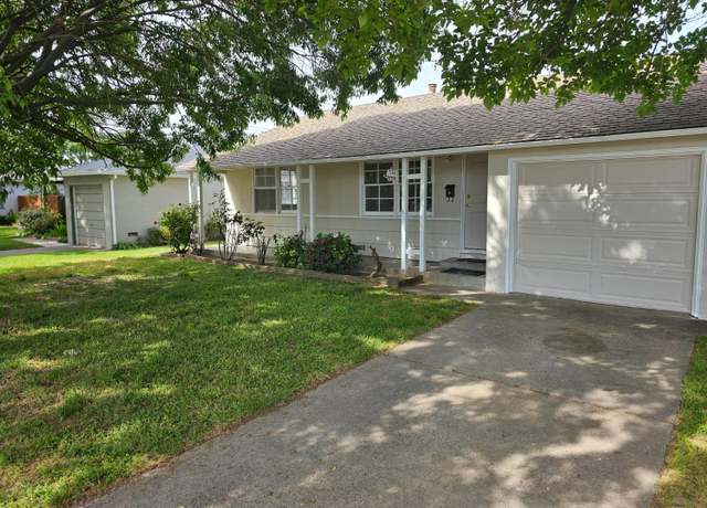 Property at 528 Chaparral Way, West Sacramento, CA 95691, 2 beds, 1 bath