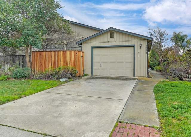 Property at 624 Robin Pl, Davis, CA 95616, 3 beds, 2 baths