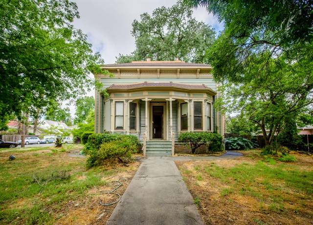 Property at 620 2nd St, Woodland, CA 95695, 3 beds, 2 baths