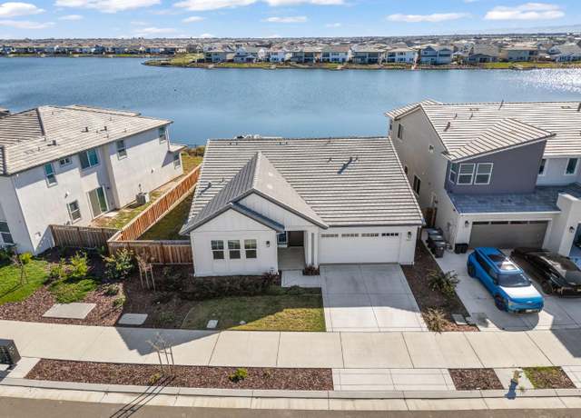 Property at 3272 Mulholland Dr, Lathrop, CA 95330, 3 beds, 2.5 baths