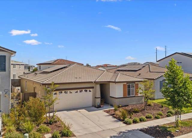Property at 2115 Knotty Pine Way, Plumas Lake, CA 95961, 3 beds, 2 baths