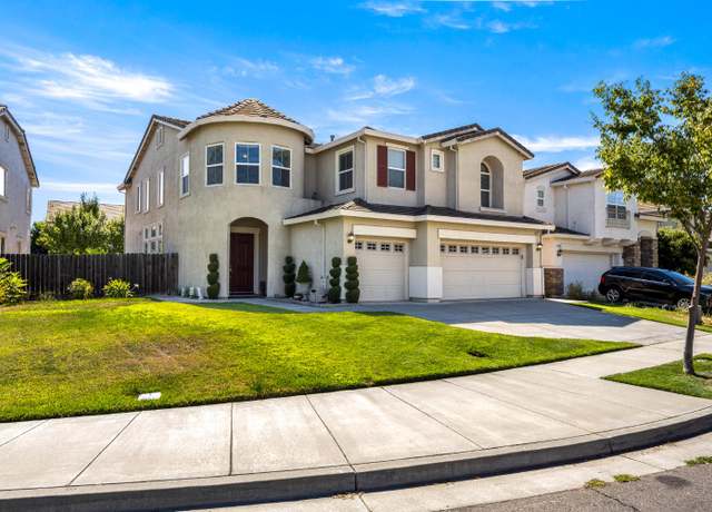 Property at 2625 Malibu Ct, West Sacramento, CA 95691, 5 beds, 4 baths