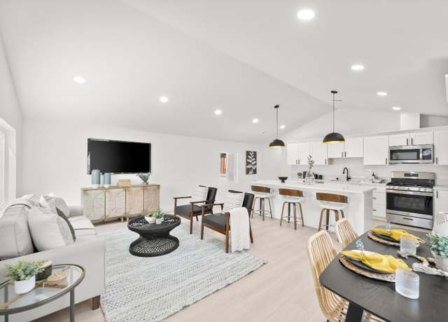 Property at 5317 North Ave, Carmichael, CA 95608, 4 beds, 2 baths