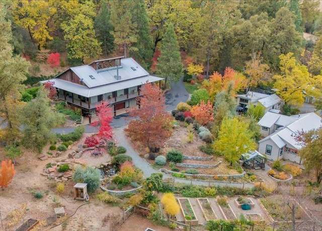 Property at 21 Burrows Ln, Murphys, CA 95247, 4 beds, 3 baths