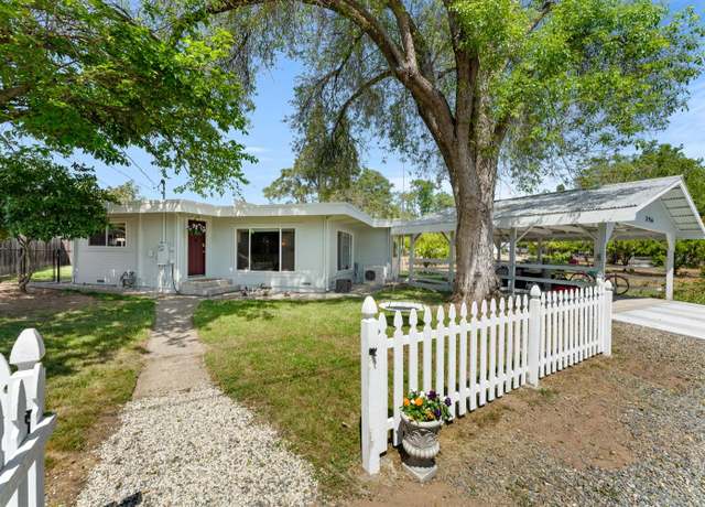 Property at 3756 Holly St, Loomis, CA 95650, 3 beds, 2 baths