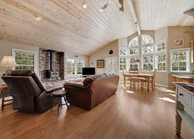 Property at 12350 Eldel Rd, Pine Grove, CA 95665, 4 beds, 3 baths