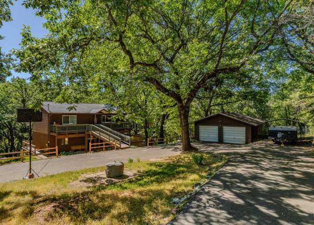 Property at 17640 Tannery Ln, Pine Grove, CA 95665, 3 beds, 2 baths