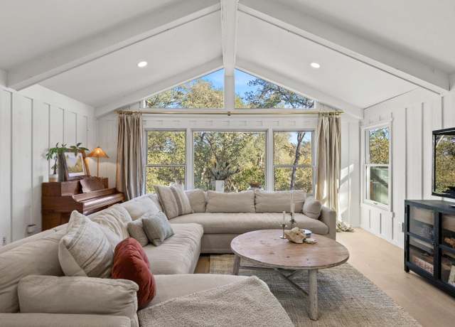 Property at 2593 King Richard Dr, El Dorado Hills, CA 95762, 4 beds, 3.5 baths