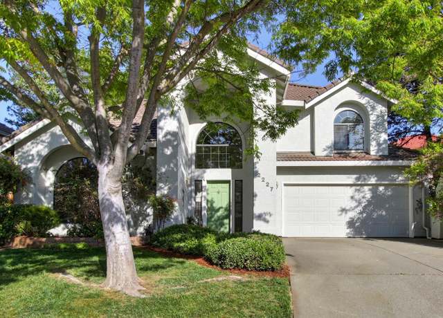 Property at 2227 Humboldt Ave, Davis, CA 95616, 3 beds, 2.5 baths