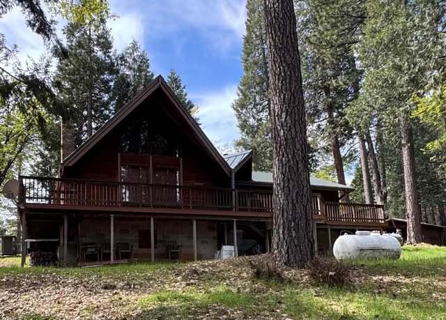 Property at 14551 Cattail Ln, Grass Valley, CA 95945, 2 beds, 2 baths