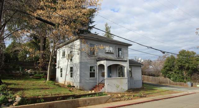 Photo of 135 Pine St, Auburn, CA 95603
