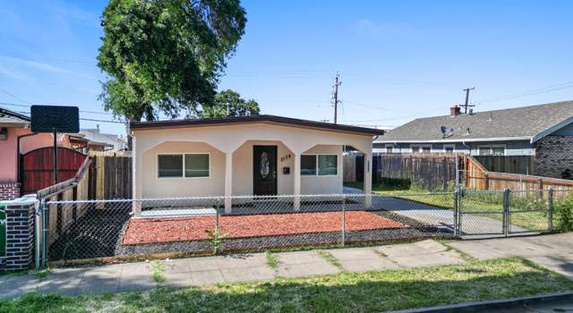 Photo of 2179 E Myrtle St, Stockton, CA 95205
