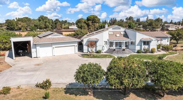 Photo of 8451 W Bates Ct, Tracy, CA 95304