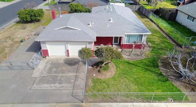 Photo of 216 Center St, Waterford, CA 95386