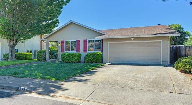 Photo of 571 Nottingham Dr, Vacaville, CA 95688