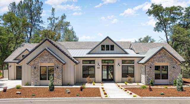 Photo of 23330 Darkhorse Dr, Auburn, CA 95602