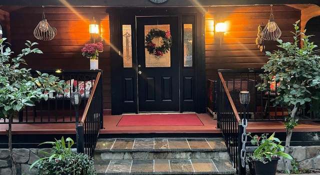 Photo of 15526 Cascade Dr, Nevada City, CA 95959