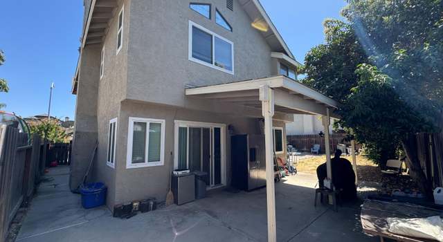 Photo of 2033 Stracker Way, Modesto, CA 95350