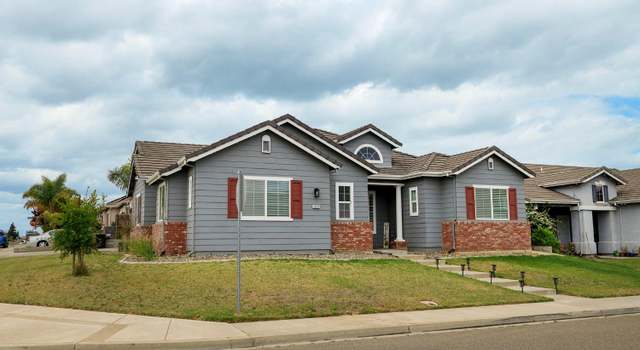 Photo of 1075 Dallas Dr, Livingston, CA 95334