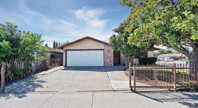 Photo of 9077 Tam O Shanter Dr, Stockton, CA 95210