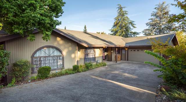 Photo of 7918 Meadowridge Ct, Fair Oaks, CA 95628