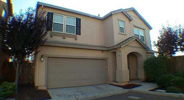 Photo of 2508 Cottage Pointe Dr, Riverbank, CA 95367
