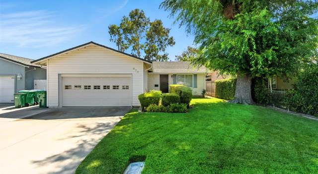 Photo of 954 Woodrow St, Lodi, CA 95240