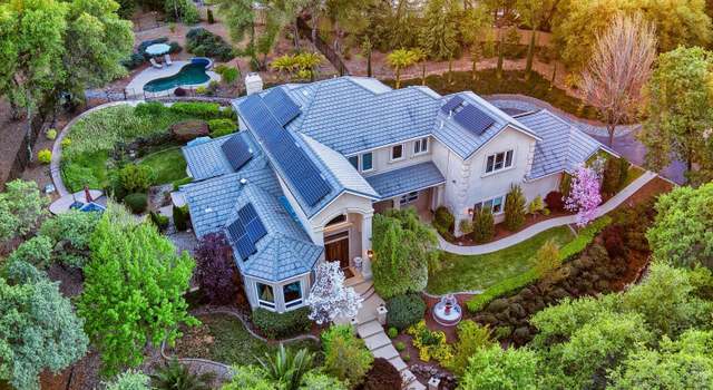 Photo of 215 Oak Brook Ct, Auburn, CA 95602