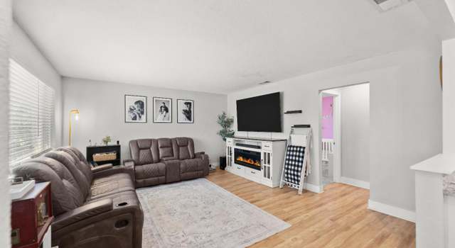 Photo of 5704 Ensign St, Fair Oaks, CA 95628