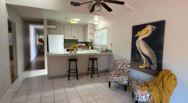 Photo of 8331 La Riviera Dr, Sacramento, CA 95826