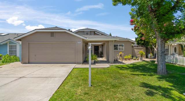 Photo of 2041 Royal Wood Ln, Turlock, CA 95380