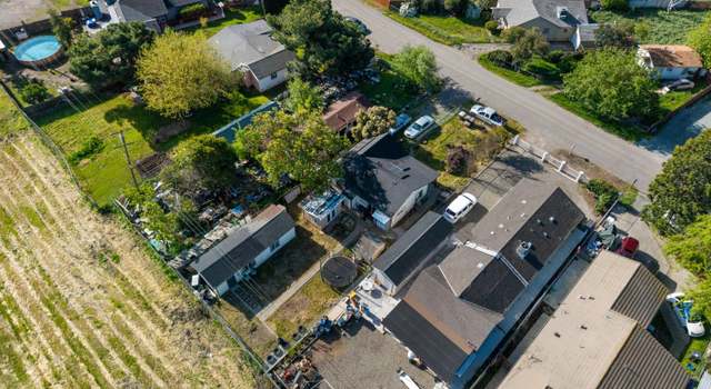 Photo of 3158 Redwood Ave, Stockton, CA 95205