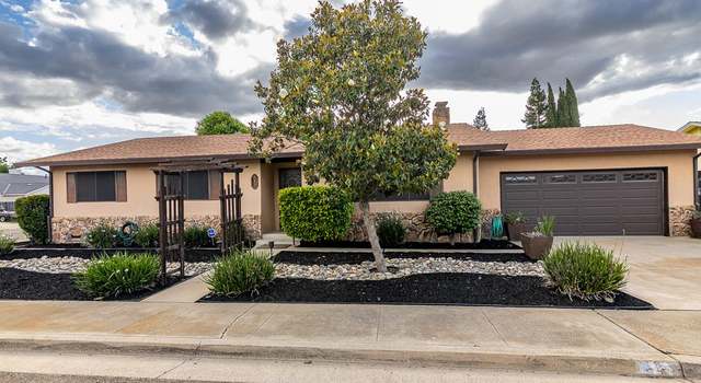Photo of 421 Becky Way, Waterford, CA 95386