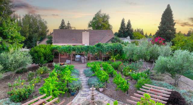 Photo of 105 Randall Ct, Folsom, CA 95630