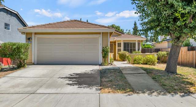 Photo of 879 Farnham Ave, Woodland, CA 95776