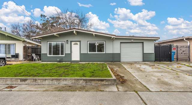 Photo of 221 Circle Dr, Vacaville, CA 95688