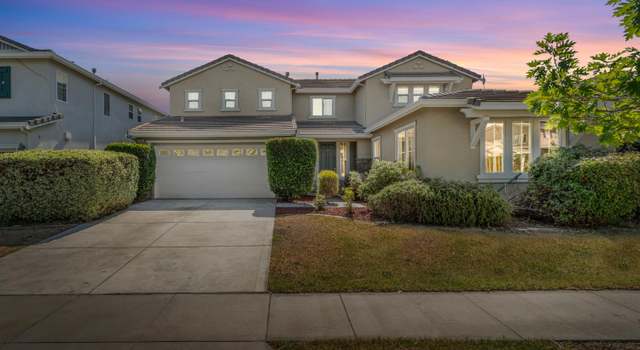 Property at 204 Daylily Ln, Patterson, CA 95363, 4 beds, 3 baths